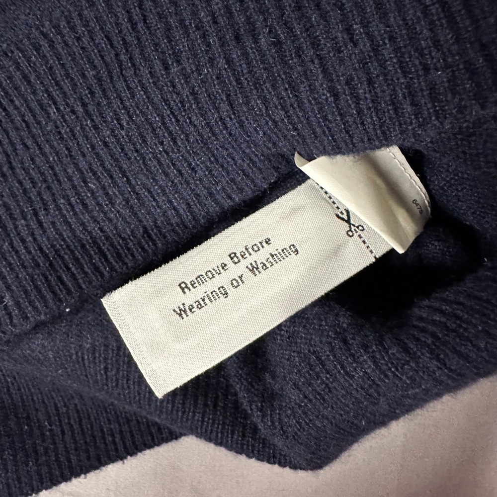 J.Crew V-Neck Sweater Women Small Navy Blue Fair 100%‎ Cashmere Holes Flaw - Picture 7 of 14